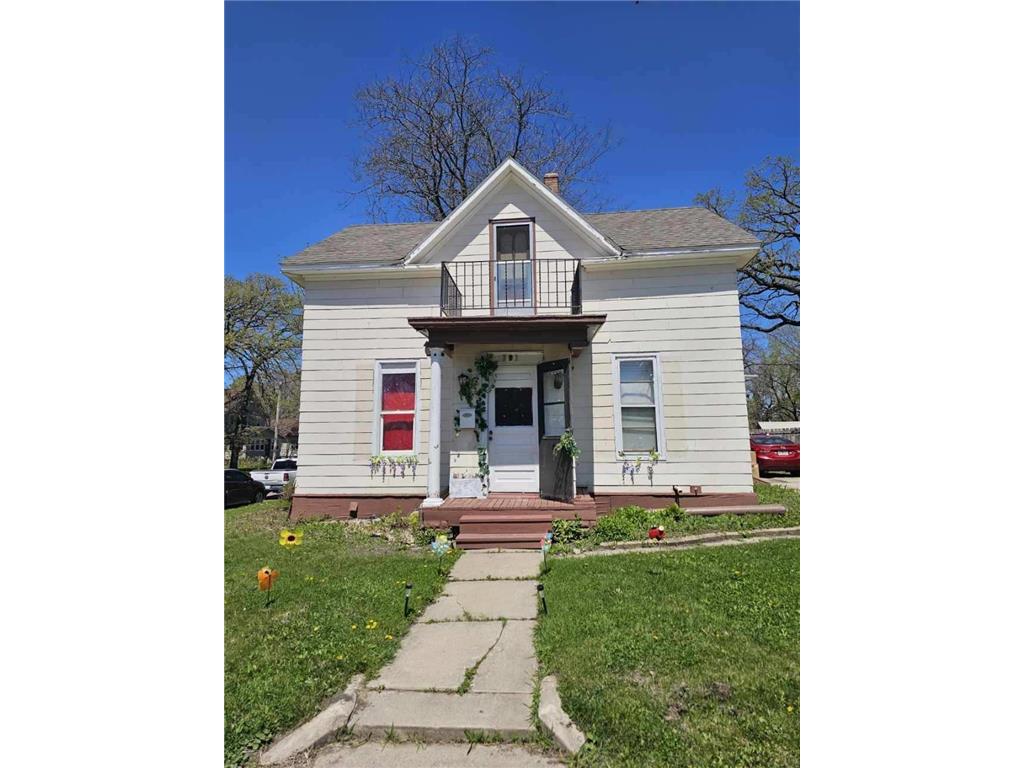 301 4th Avenue NE Waseca MN 56093 7070164 image1
