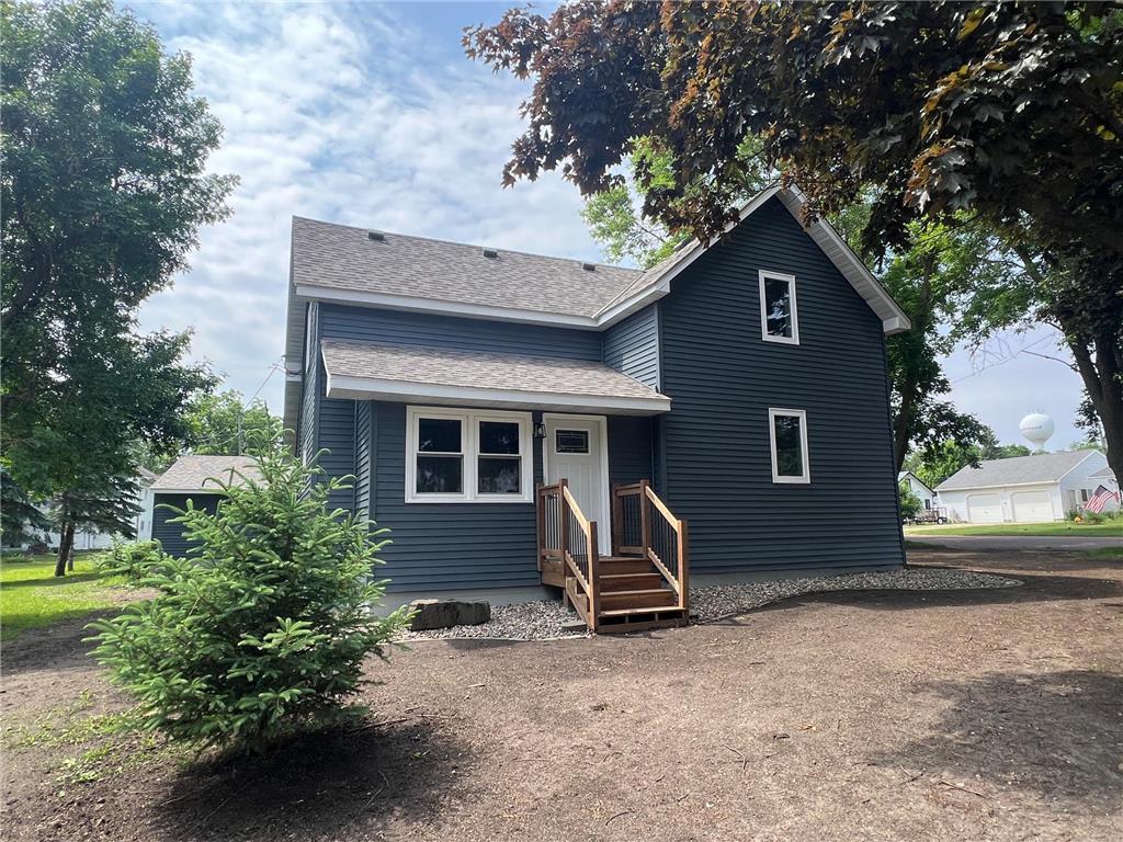 301 4th Street N Ellendale MN 56026 6734582 image1