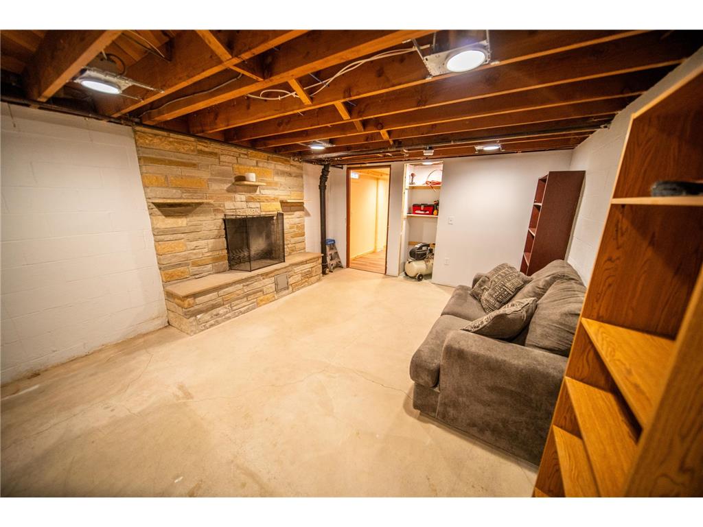 301 5th Ave NW Dodge Center MN 55927 7056630 image30