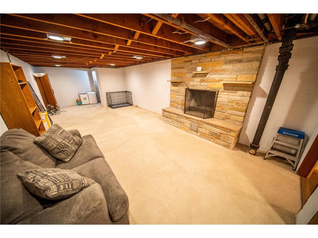 301 5th Ave NW Dodge Center MN 55927 7056630 image31