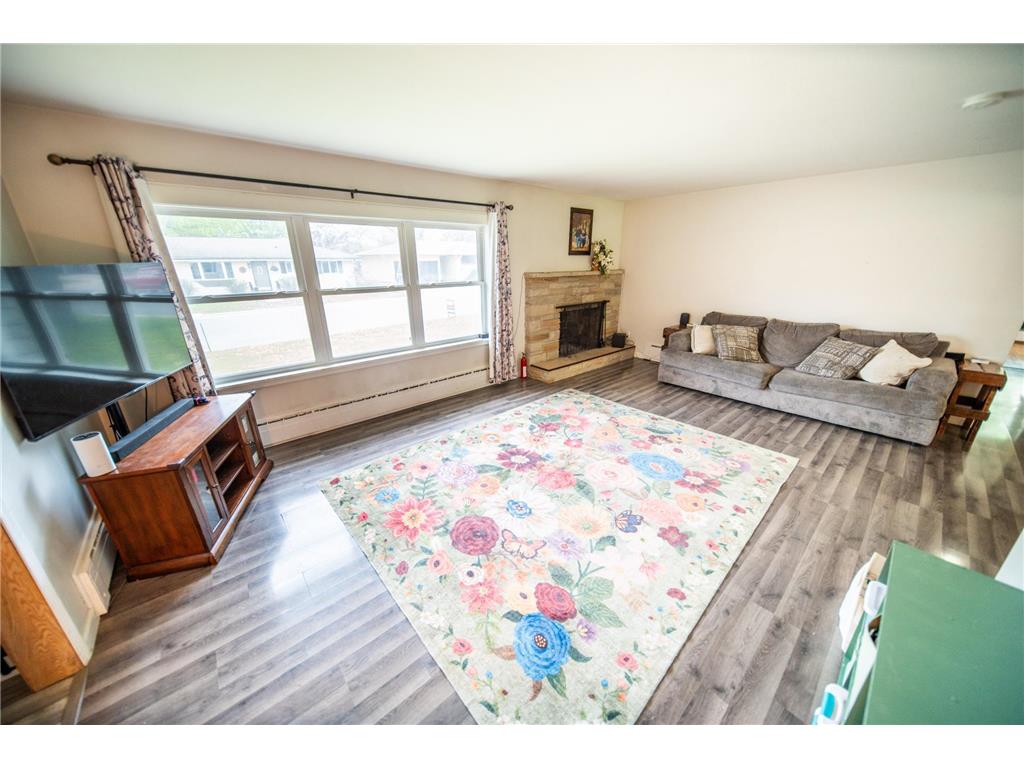 301 5th Ave NW Dodge Center MN 55927 7056630 image4