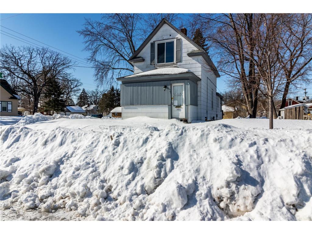 301 5th Avenue NE Saint Cloud MN 56304 6344722 image1