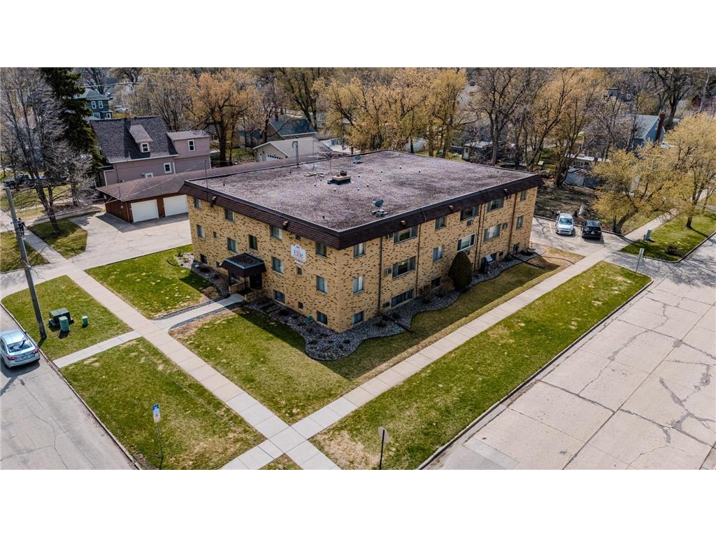 301 6th Street S Moorhead MN 56560 7067754 image11