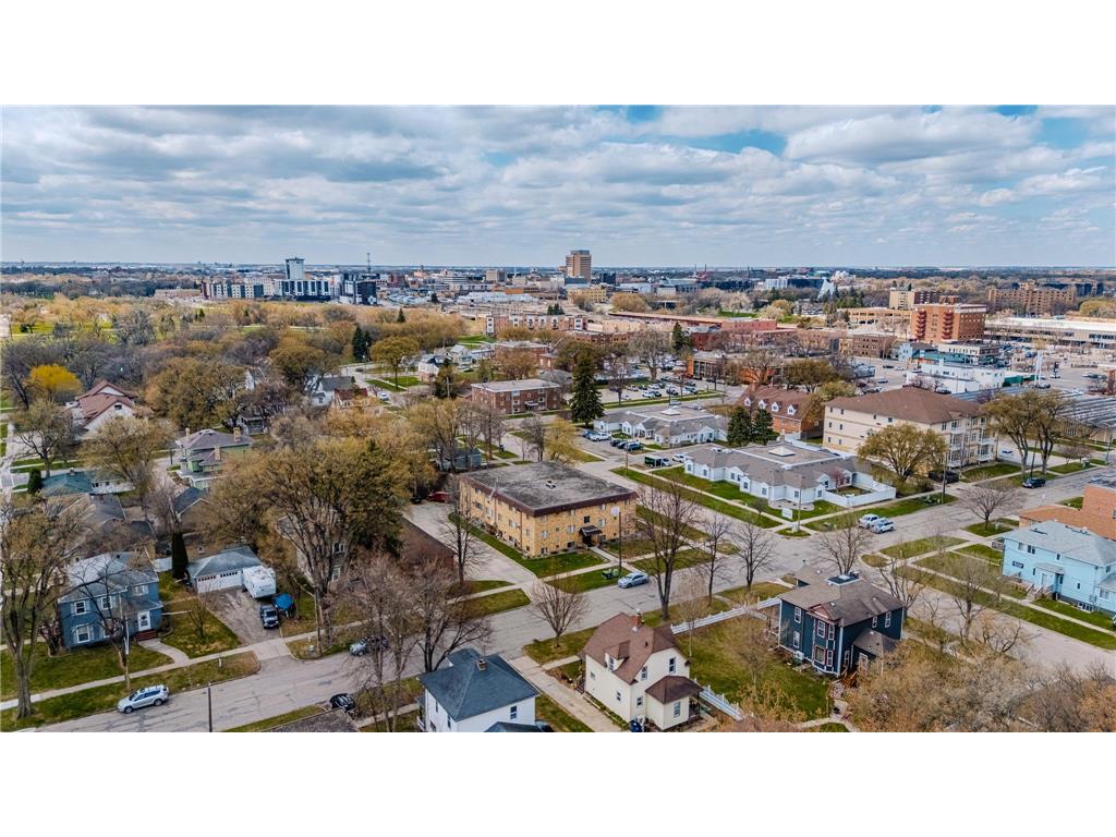 301 6th Street S Moorhead MN 56560 7067754 image14