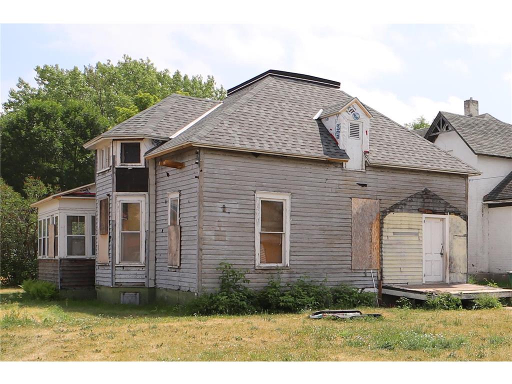 301 6th Street SE Staples MN 56479 6438491 image1