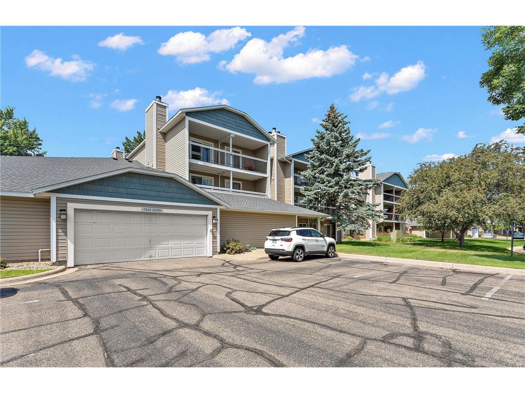 7624 157th Street W #301 Apple Valley MN 55124 6403435 image1