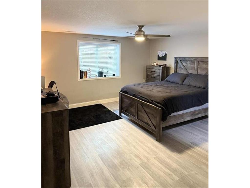 301 7th Street NW New Richland MN 56072 7034316 image26