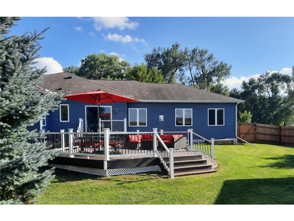 301 7th Street NW New Richland MN 56072 7034316 image4