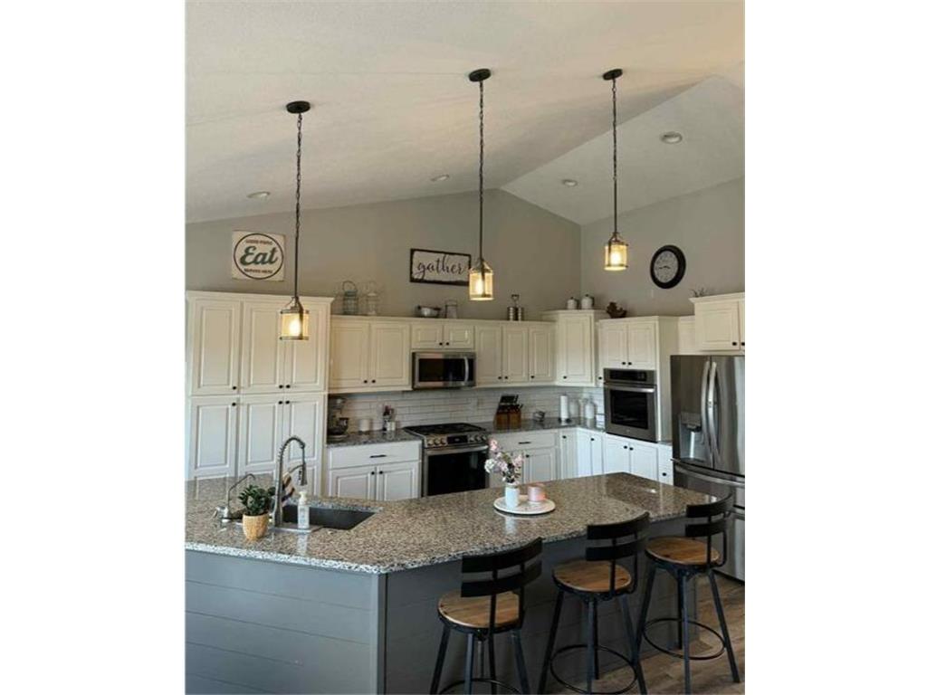 301 7th Street NW New Richland MN 56072 7034316 image6