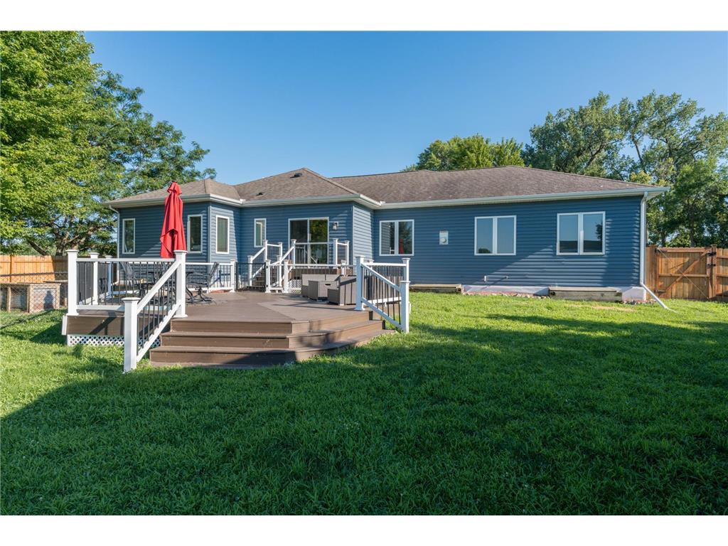 301 7th Street NW New Richland MN 56072 7111265 image35