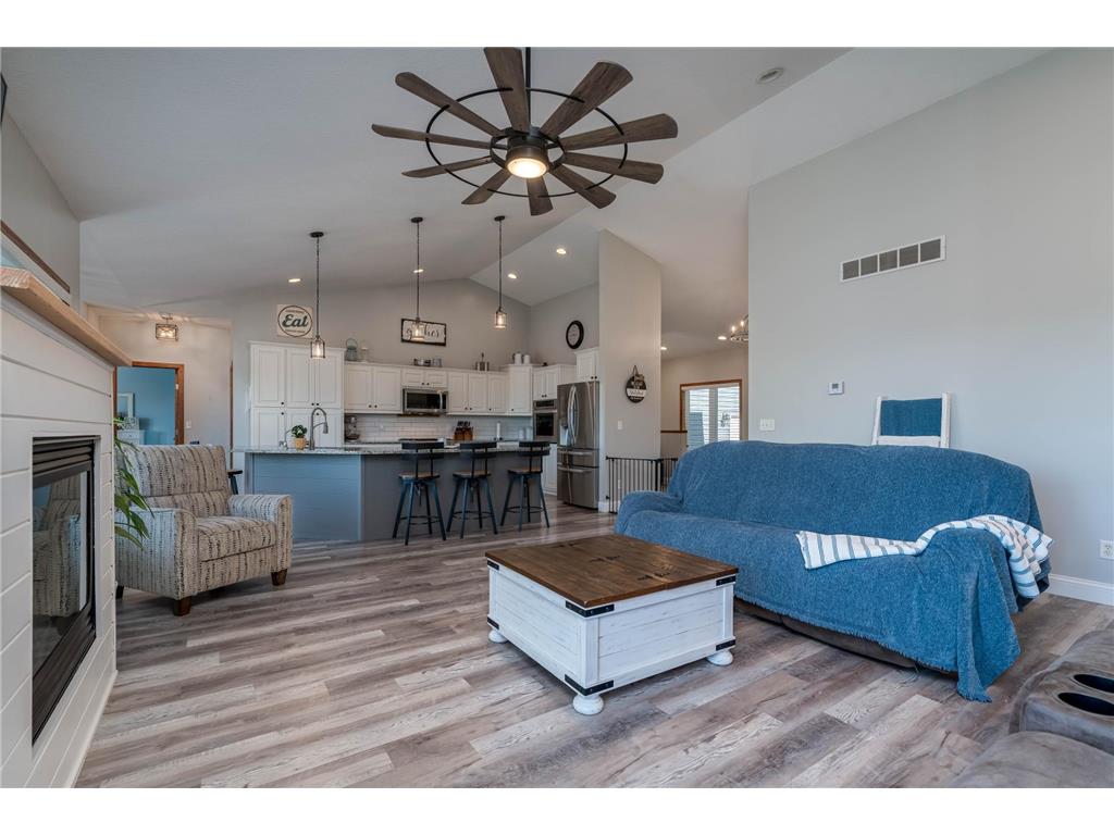 301 7th Street NW New Richland MN 56072 7111265 image6
