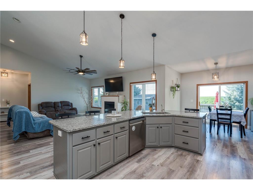 301 7th Street NW New Richland MN 56072 7111265 image9