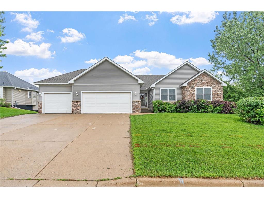301 7th Street S Montrose MN 55363 6711762 image1
