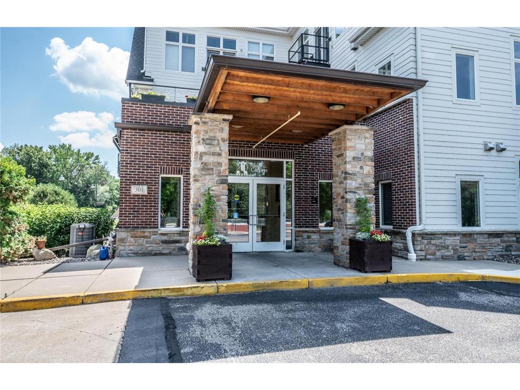301 7th Street W #2203 Northfield MN 55057 - Cannon River 7091453 image3