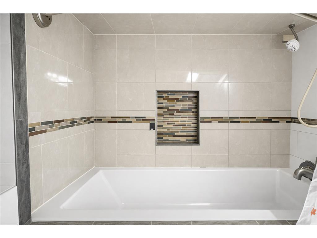 301 Aster Drive Northfield MN 55057 7016004 image10
