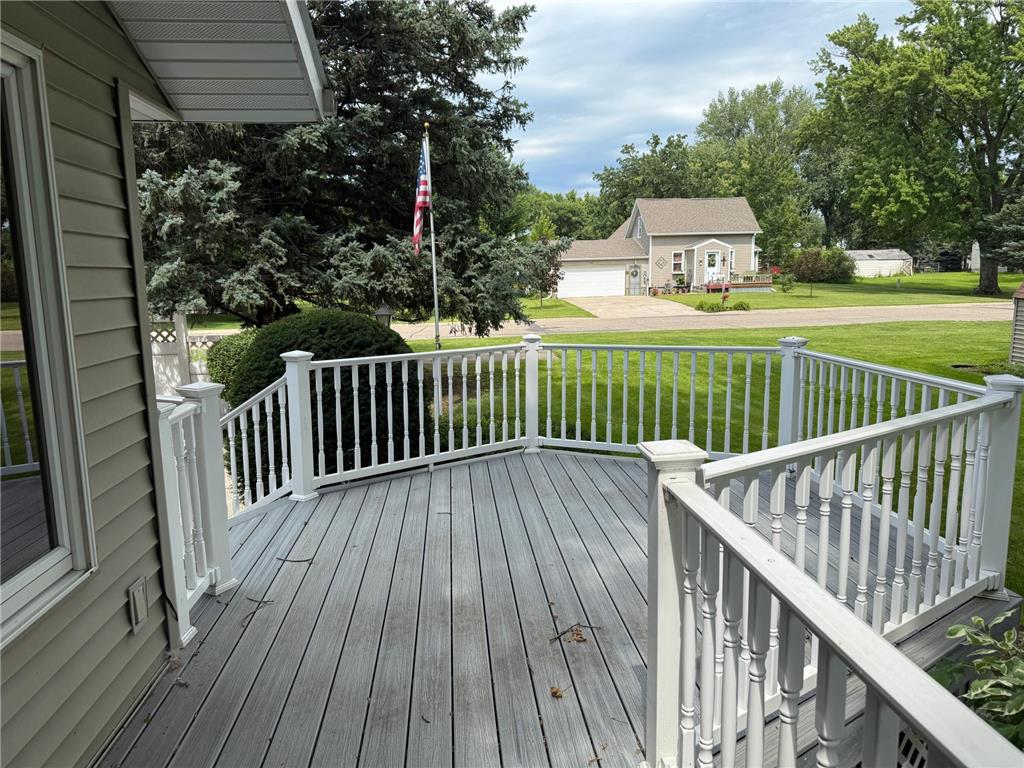 301 Birch Street Lucan MN 56255 6773600 image11