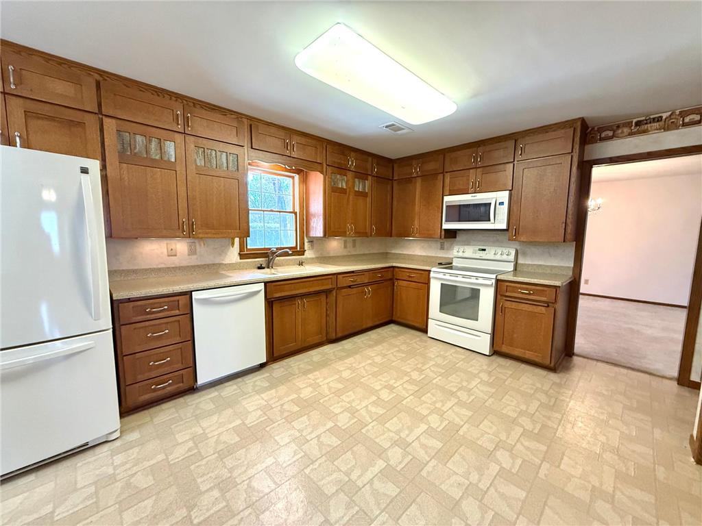 301 Birch Street Lucan MN 56255 6773600 image16