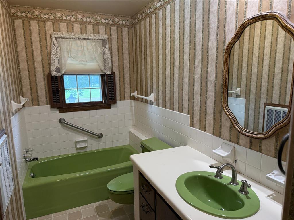 301 Birch Street Lucan MN 56255 6773600 image20