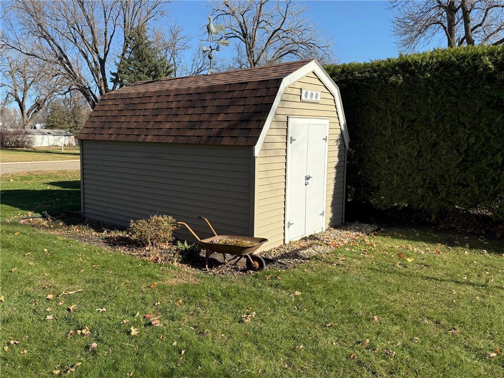 301 Birch Street Lucan MN 56255 6773600 image8