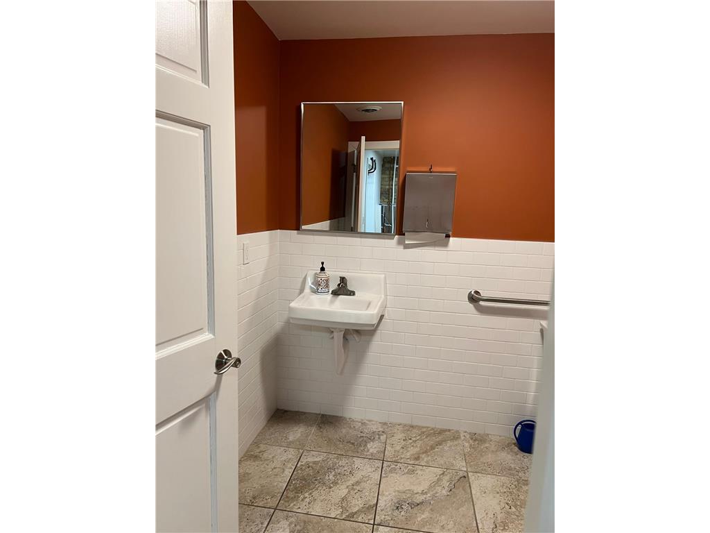 301 Cedar Avenue S Minneapolis MN 55454 7070816 image9