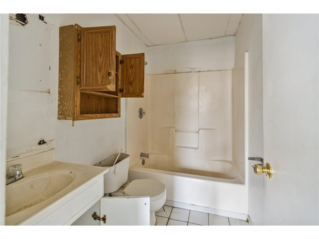 301 Central Faribault MN 55021 7012007 image55