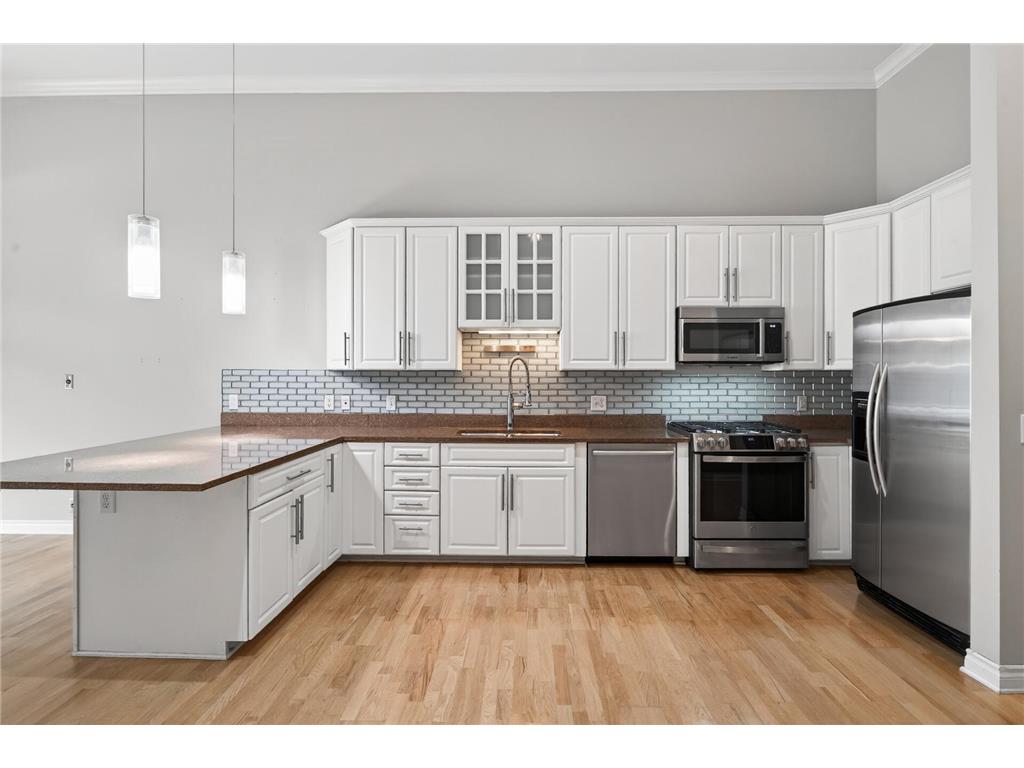 301 Clifton Avenue #1A Minneapolis MN 55403 7087592 image10