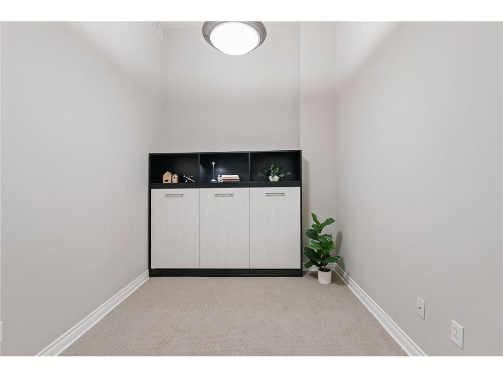 301 Clifton Avenue #1H Minneapolis MN 55403 7036577 image15