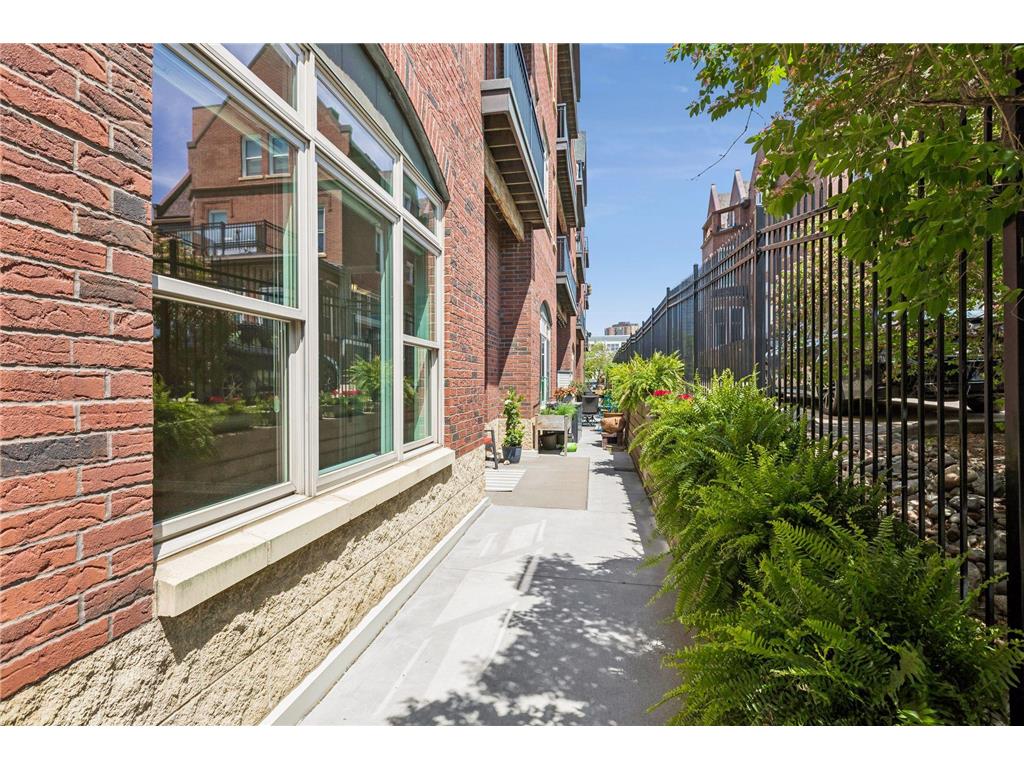 301 Clifton Avenue #1H Minneapolis MN 55403 7036577 image24