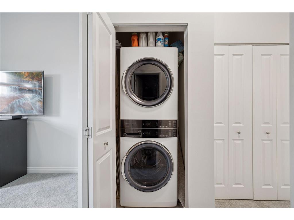 301 Clifton Avenue #3D Minneapolis MN 55403 7059677 image16