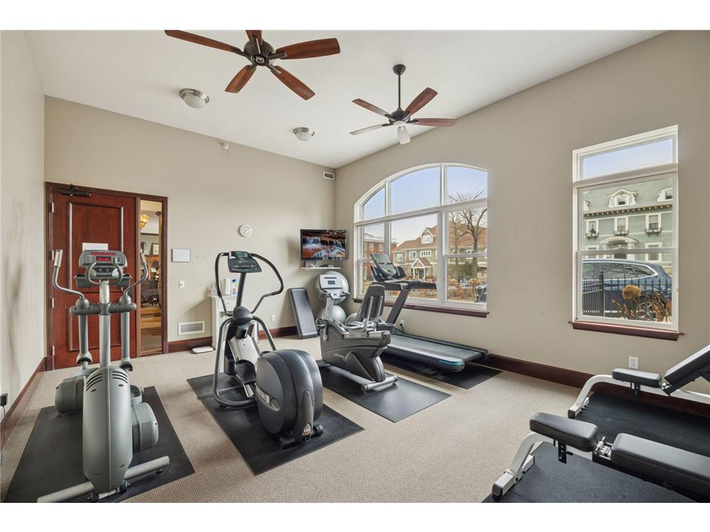 301 Clifton Avenue #3D Minneapolis MN 55403 7059677 image25