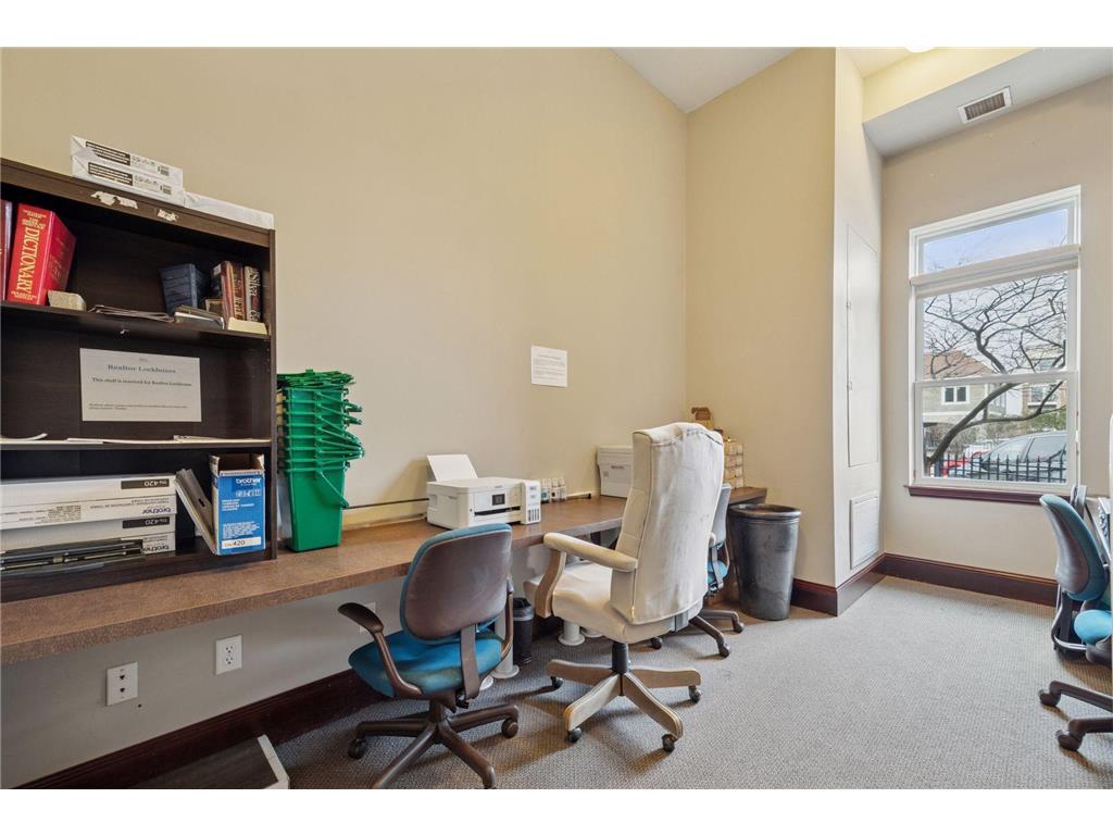 301 Clifton Avenue #3D Minneapolis MN 55403 7059677 image27