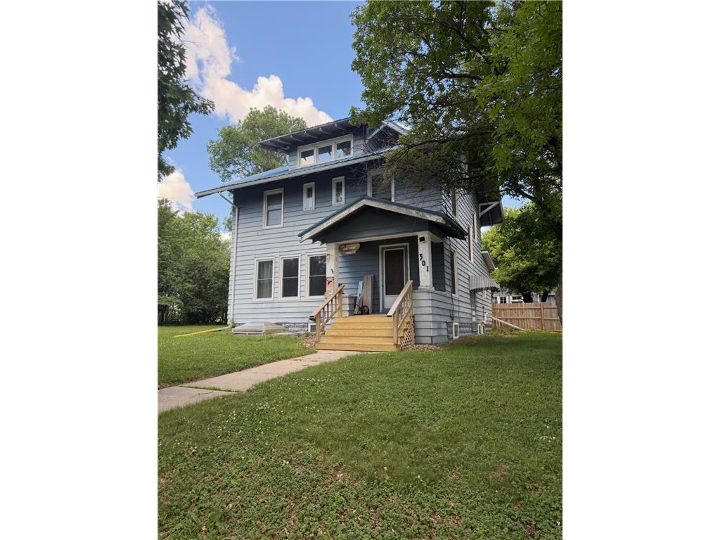301 Connecticut Avenue Adrian MN 56110 7096167 image1