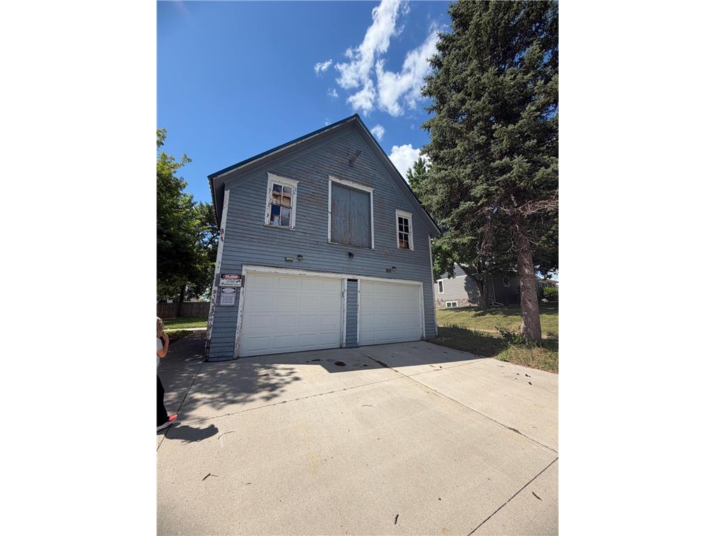 301 Connecticut Avenue Adrian MN 56110 7096167 image3