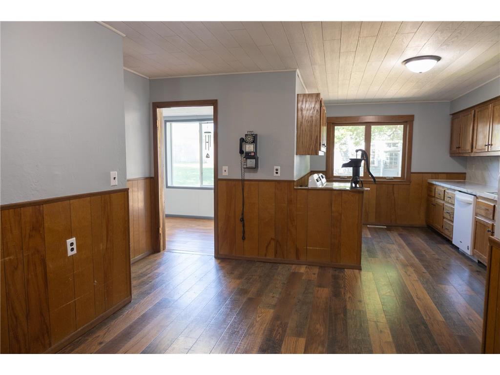 301 Connecticut Avenue Adrian MN 56110 7096167 image35