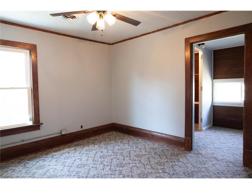 301 Connecticut Avenue Adrian MN 56110 7096167 image41