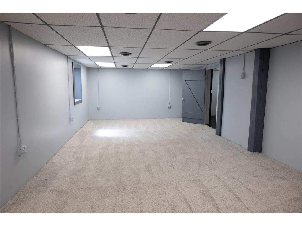 301 Connecticut Avenue Adrian MN 56110 7096167 image62