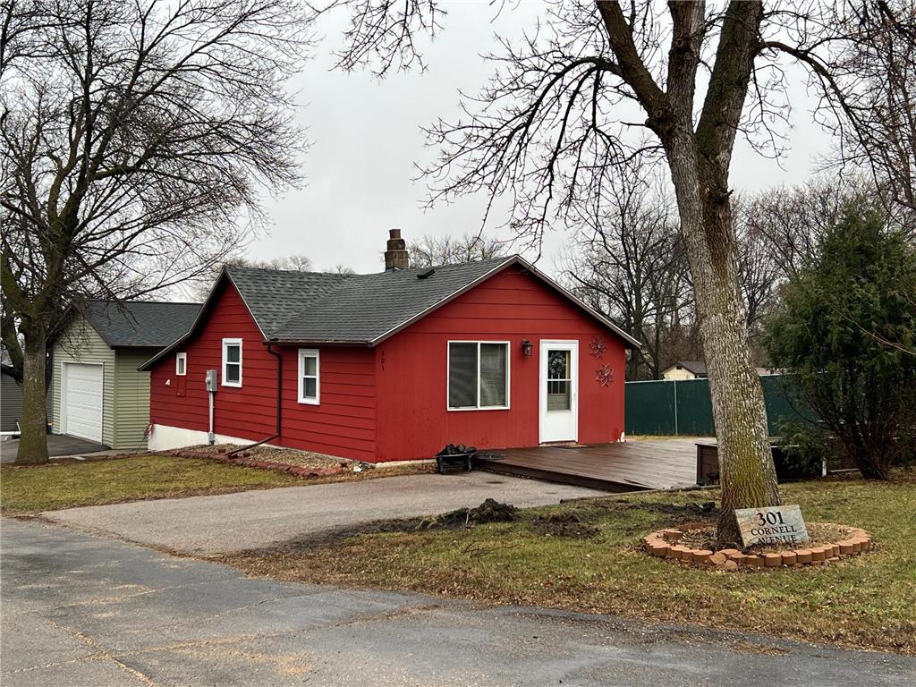 301 Cornell Avenue Big Stone City SD 57216 6514879 image1