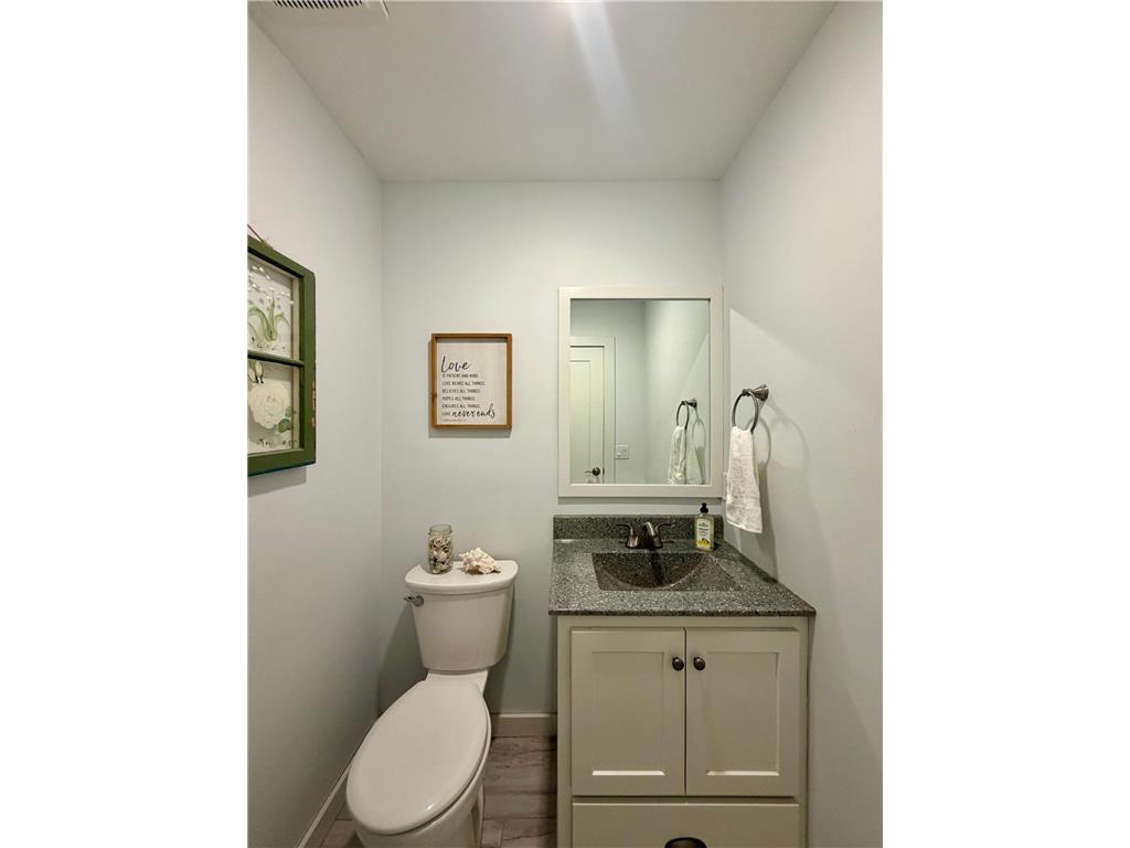 301 Dale Street SW Hutchinson MN 55350 6825370 image12