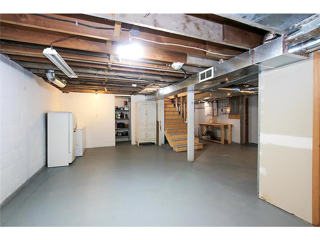 301 Dale Street SW Hutchinson MN 55350 6825370 image38