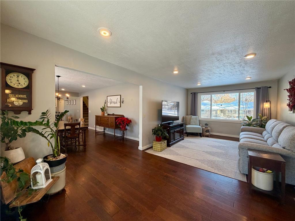 301 Dale Street SW Hutchinson MN 55350 6825370 image8