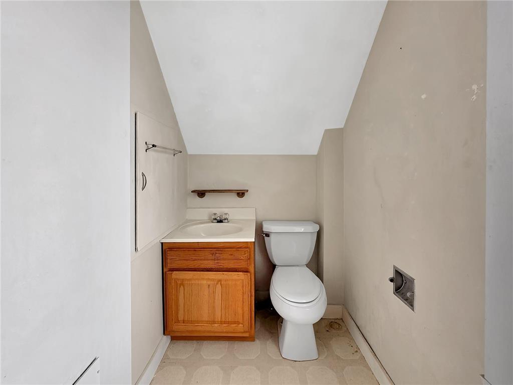 301 Duluth Avenue N Thief River Falls MN 56701 7037661 image16