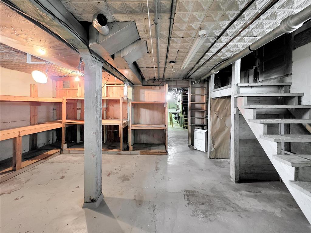 301 Duluth Avenue N Thief River Falls MN 56701 7037661 image18