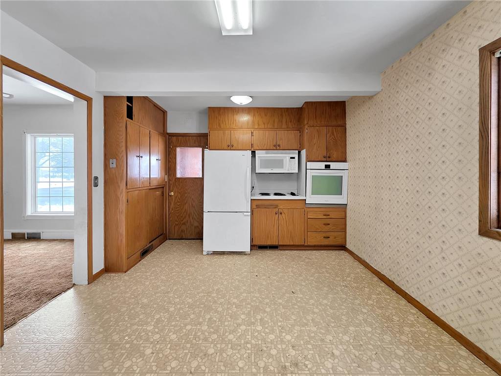 301 Duluth Avenue N Thief River Falls MN 56701 7037661 image5