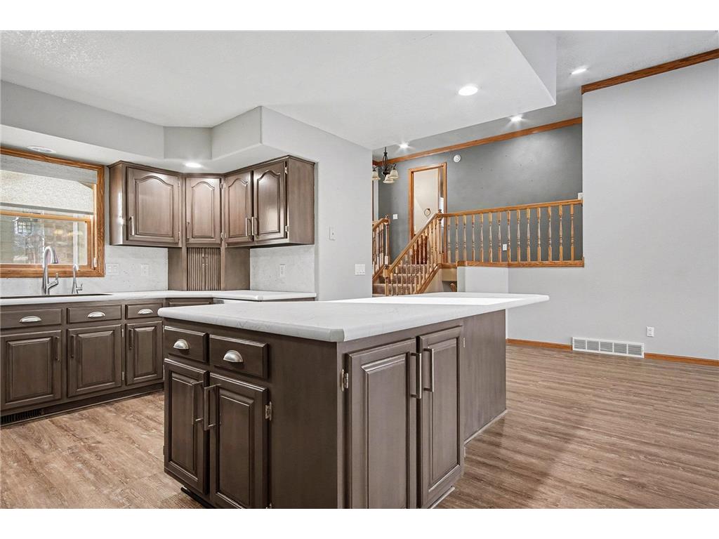 301 E Christensen Drive Luverne MN 56156 6825298 image12