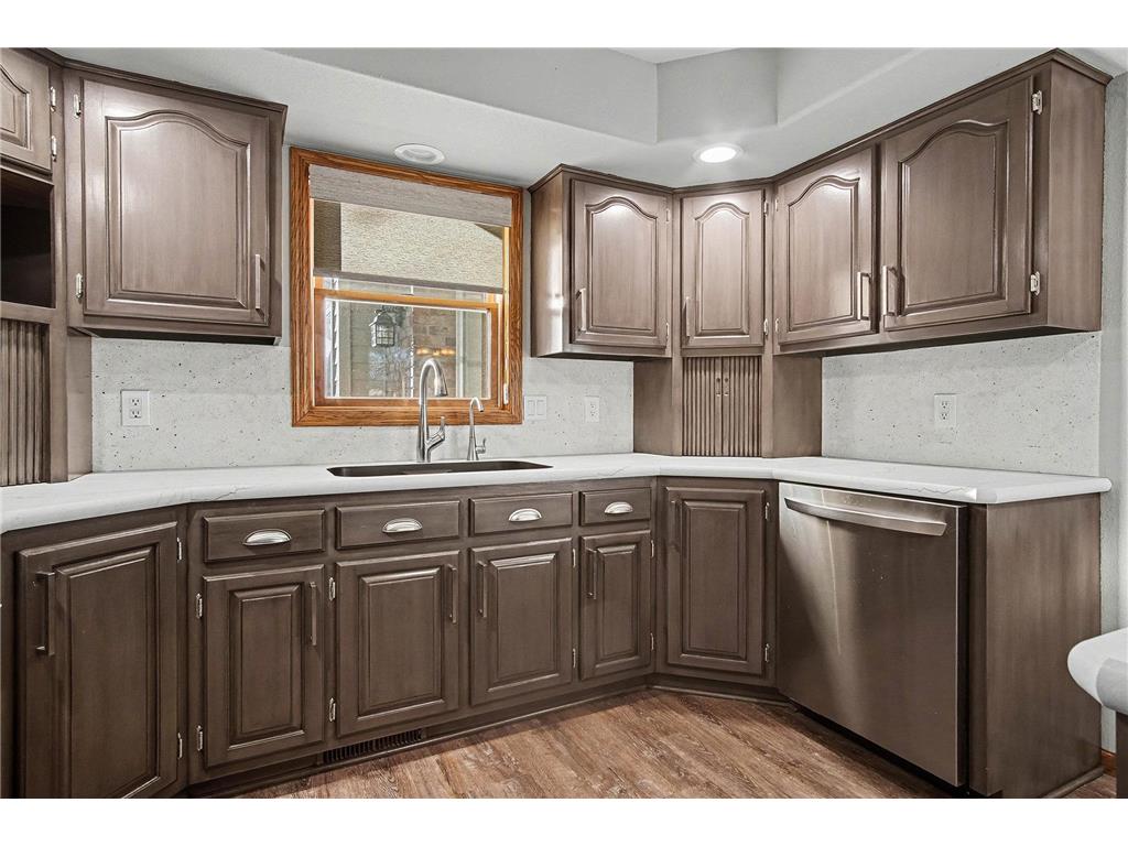 301 E Christensen Drive Luverne MN 56156 6825298 image13