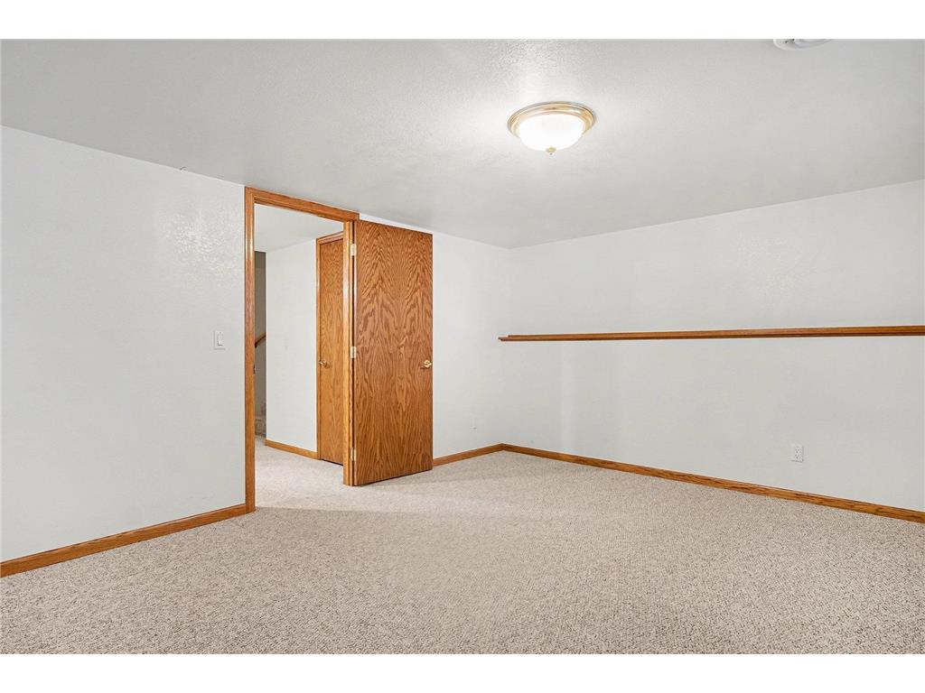 301 E Christensen Drive Luverne MN 56156 6825298 image31