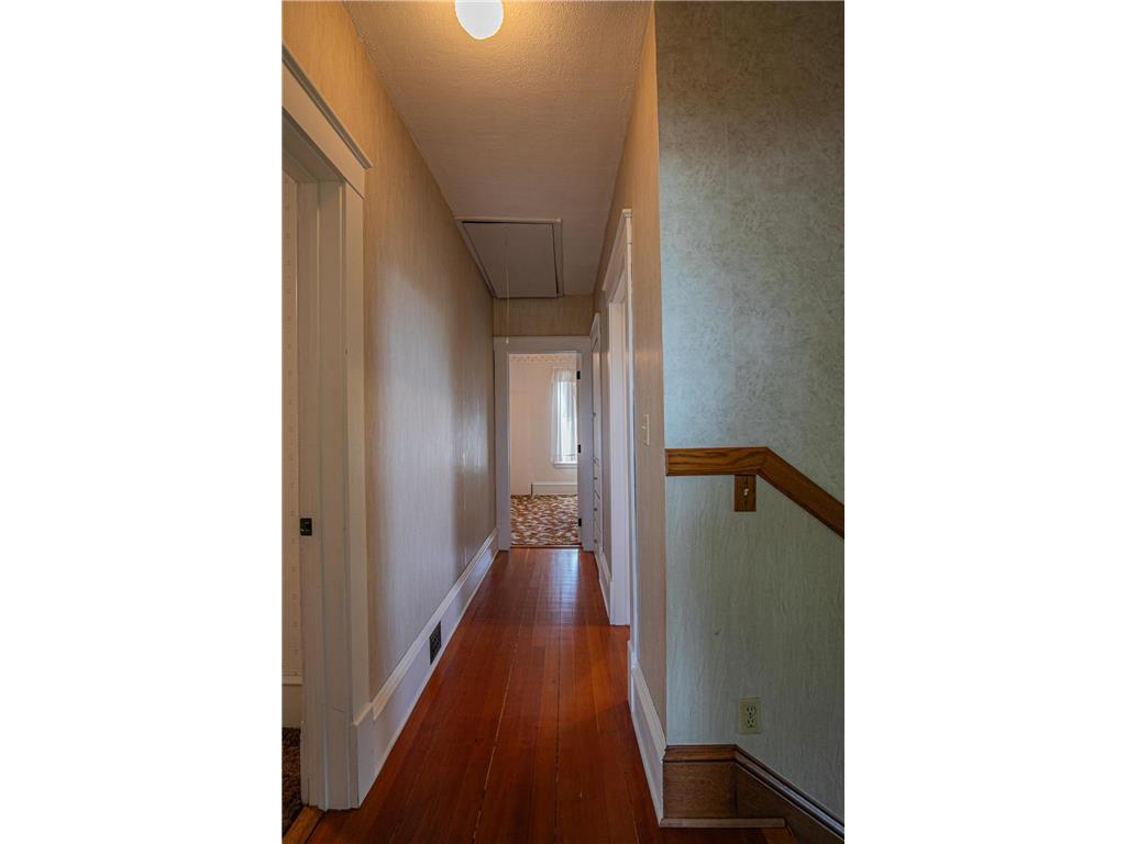 301 E Depue Avenue Olivia MN 56277 6790758 image20