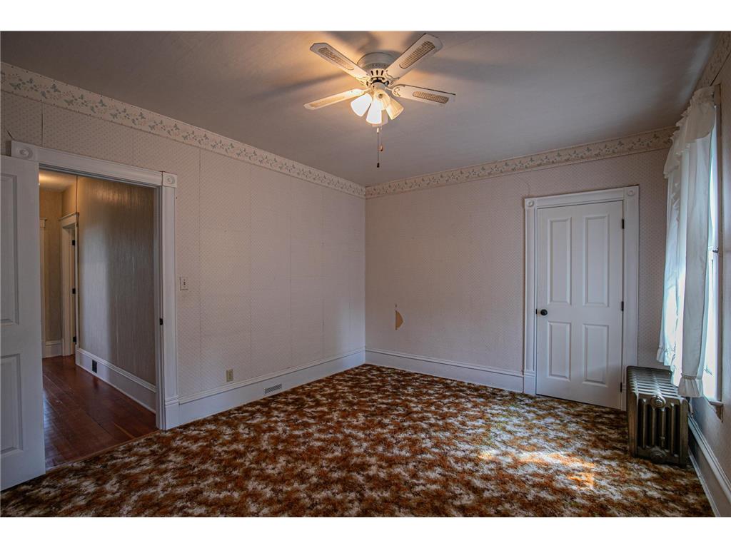 301 E Depue Avenue Olivia MN 56277 6790758 image21