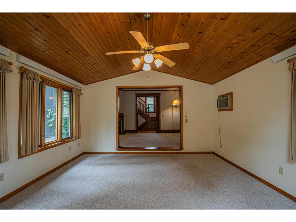 301 E Depue Avenue Olivia MN 56277 7039841 image12