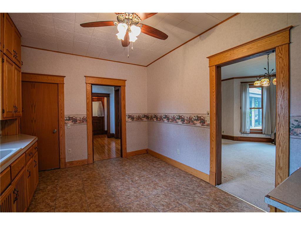 301 E Depue Avenue Olivia MN 56277 7039841 image14